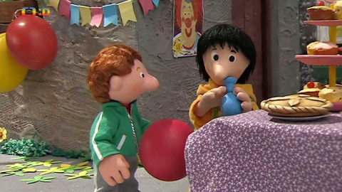 Pošťák Pat zvláštní zásilková služba - 6/26 Pošták Pat a skákací hrad