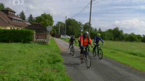 Cyklotoulky - Rovensko pod Troskami