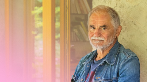 Artoulky - Jiří Pelcl postavil dům ve stodole