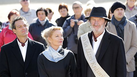 Znamení koně - 3/13 Nový úsvit