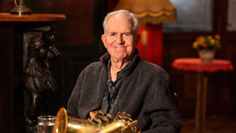 Na plovárně - Scott Hamilton