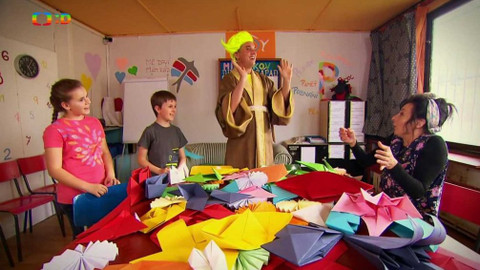 Hopsasa - Kouzlo z papíru