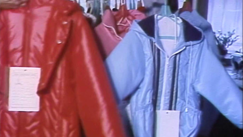 Archiv dne - 25. srpen 1986: Oblečení pro školáky