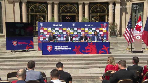 Fotbal - Nominační tisková konference