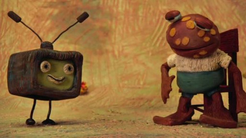 Karlík, zlatá rybka - 5/13 Vykutálený televizor