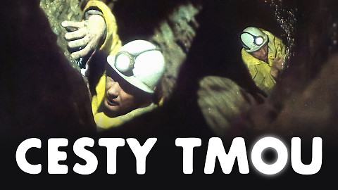 Cesty tmou
