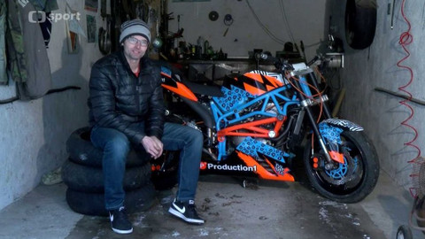 Svět motorů - Stunt rider Martin Krátký začal sezonou