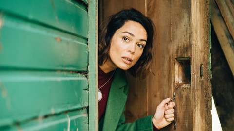 Slečna Holmesová - 6/6 Poslední případ