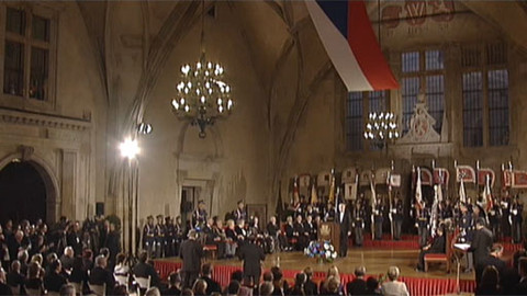 Předávání státních vyznamenání prezidentem republiky - 28. října 2011