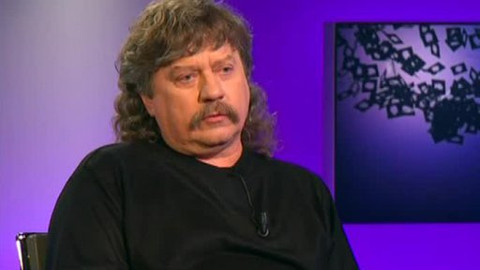 Před půlnocí - 28. února 2013