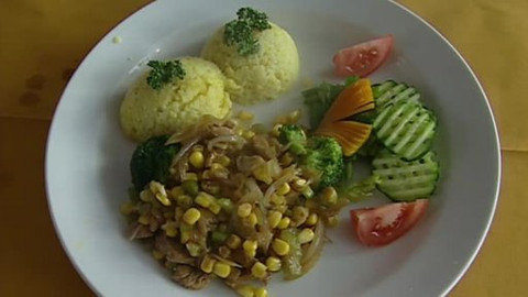 Pod pokličkou - Prázdninové repete, ať kuchařka nic nesplete