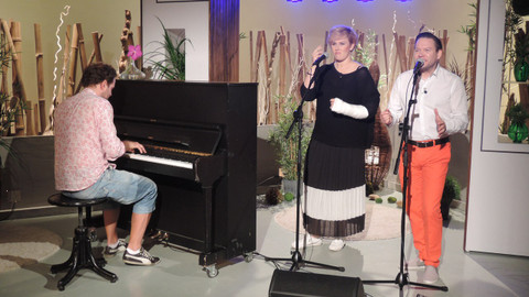 Sama doma - 18. května 2017