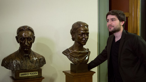 Dobru, pravdě, kráse - 2/6 Na rozkaz pražského primátora (1920–1942)