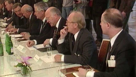 Archiv ČT24 - Dvojkové únory