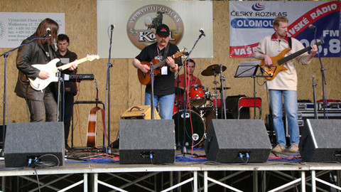 Folk a kolem… - Folk a kolem