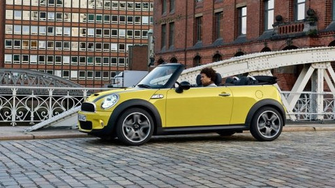 Auto Moto Revue - 25. dubna 2009