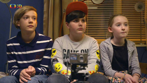 Agent v kapse - Pozor na proud!