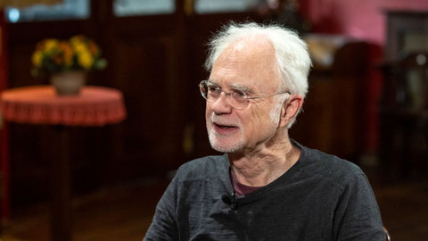 Na plovárně - John Adams