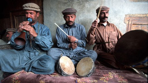 Až na kraj světa - 10/13 Cesta do Šangri-la