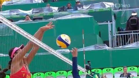 XXXI. letní olympijské hry 2016 Rio de Janeiro - Plážový volejbal: Čína - Brazílie (ženy)