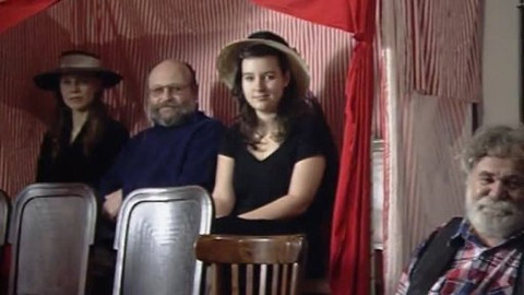 Mezi dveřmi je A.G. - Kulturní Robinsoni