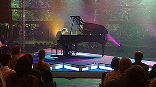 Druhý koncert na kurtech