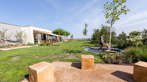 Ferdinandovy zahrady - 1/8 Zelené pokoje pro rodinu