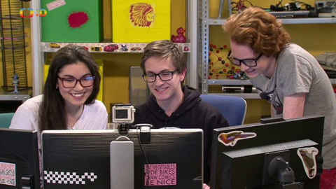 DVA3 - Macko a tvorba světa v Minecraftu