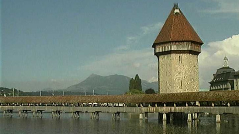 Objektiv - 10. října 2004