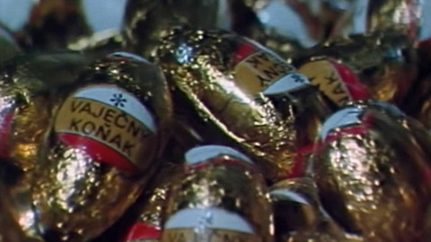 Archiv dne - 8. prosinec 1983: Vánoční kolekce