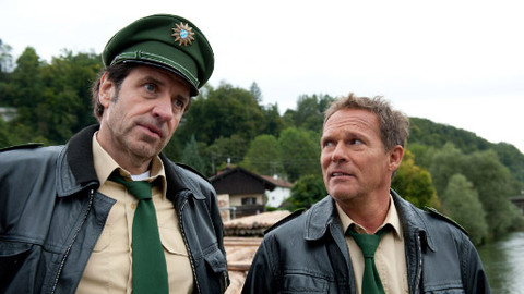 Hubert a Staller - 16/16 Jízda na voru, ze které není návratu