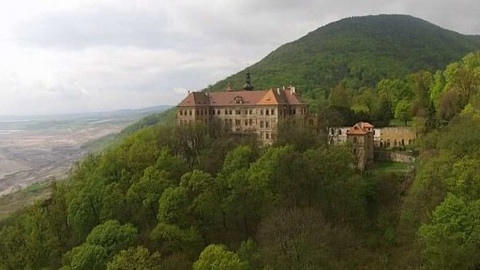 Nedej se! - Domov na hraně