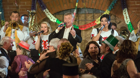 U muziky na Silvestra - U muziky na Silvestra 2016