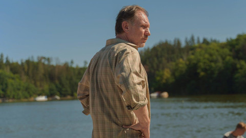 Devadesátky - 4/6 Přehrada