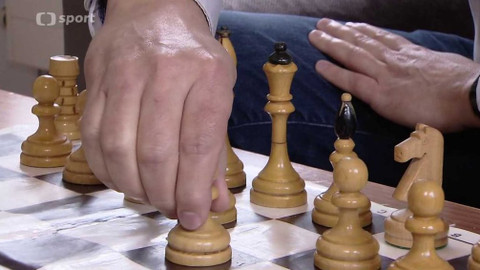 V šachu - 7. května 2021