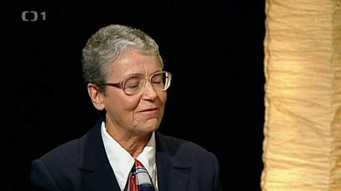 Čaj pro třetího - Prý za nespavost může chemie