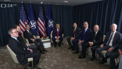 90’ ČT24 - 90′ ČT24