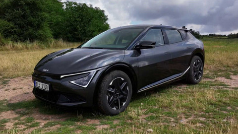 Auto moto svět - Auto moto test