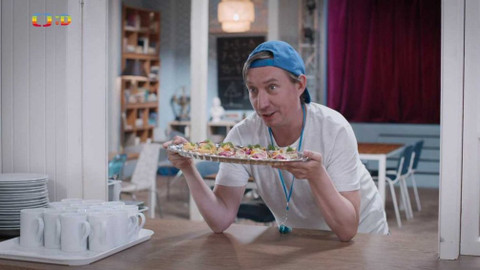 Ke stolu! Servíruje Servác! - 5/10 Stolování