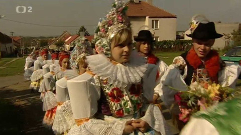 Folklorika - Poutě živé a vzkříšené