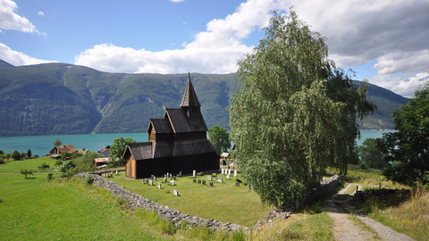 Nejkrásnější památky světa - Norsko – Kostely v Borgundu a Urnesu