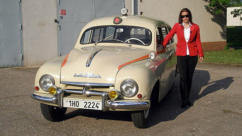 Auto Moto Revue - Jedeme k přepadení, k požáru, ke zranění a k nehodě – se záchranáři