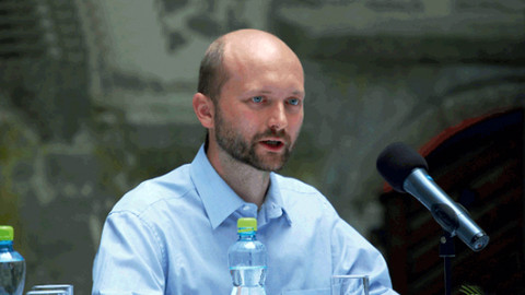 Konfrontace Petra Fischera - Filozofové v bedně