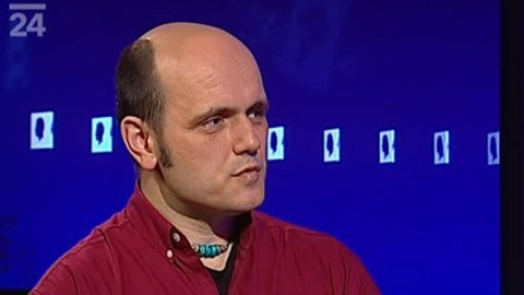 Před půlnocí - 10. dubna 2011