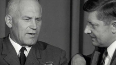 Příloha Televizních novin - Rozhovor Karhan-Pražák