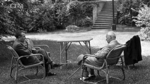 Beneš 1918 1938 1948 - 9/10 Mezihra