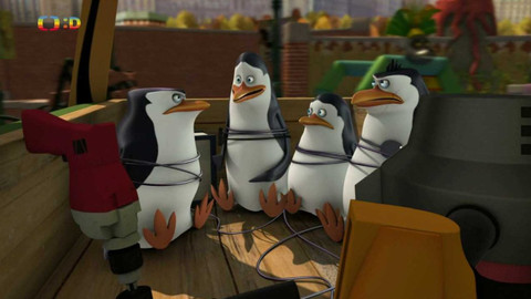 Tučňáci z Madagaskaru - Když s mazlíčky se nemazlí / Vynález s kazy