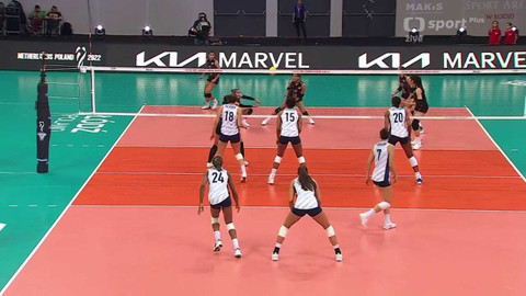MS ve volejbalu žen 2022 Nizozemsko, Polsko - USA - Thajsko