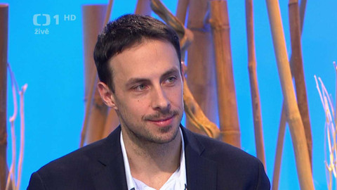 Sama doma - 27. února