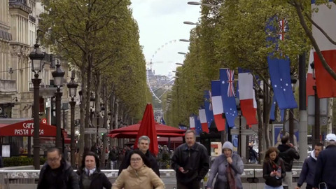 Bedekr - Jarní Paříž